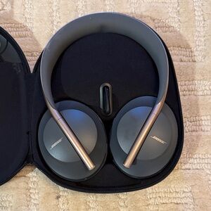 Bose Over-Ear Headphones - Gray and Silver